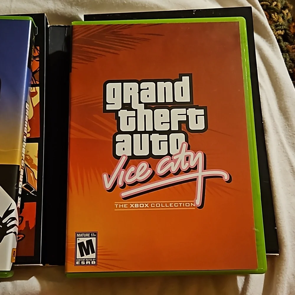 1/2 PRICE🔻Xbox Microsoft Grand Theft Auto III & Vice City